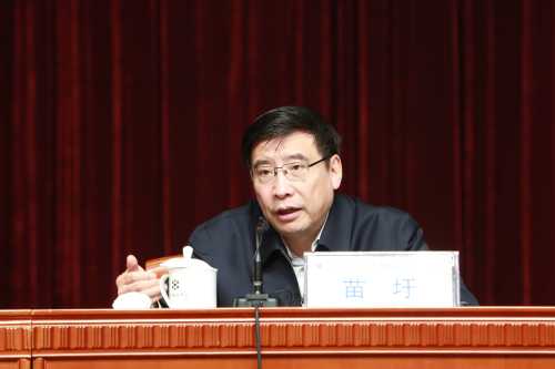 工業(yè)和信息化部部長(zhǎng)苗圩作報(bào)告_編輯